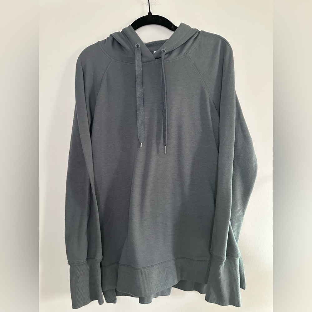 90 Degree Reflex Lightweight Athleisure Hoodie – Large